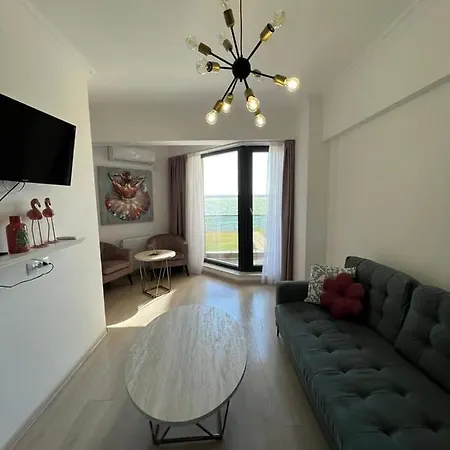 Appartamento Solid Residence Butoaie *